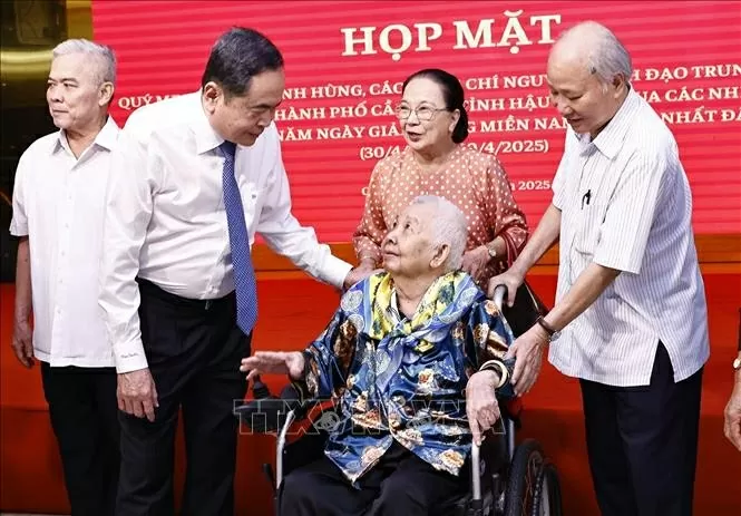 Chủ tịch Quốc hội tin tưởng thành phố Cần Thơ sau sáp nhập phát triển mạnh mẽ