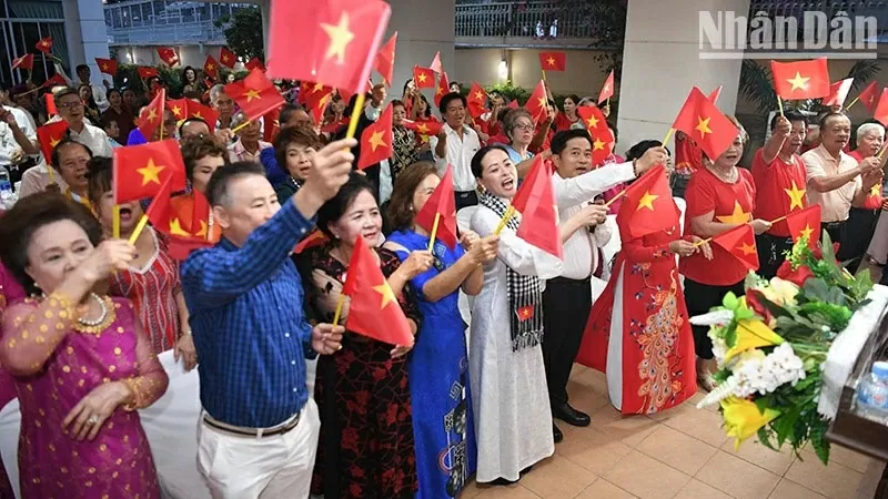 Kỷ niệm 50 năm Ngày Giải phóng miền Nam, thống nhất đất nước tại Khon Kaen, Thái Lan