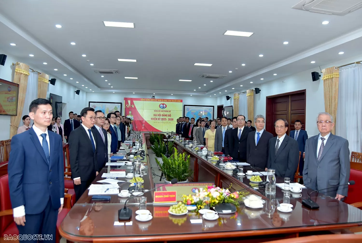 Đại hội Đảng bộ Văn phòng Bộ Ngoại giao nhiệm kỳ 2025-2030: Đoàn kết, vững mạnh, hoàn thành xuất sắc nhiệm vụ chính trị