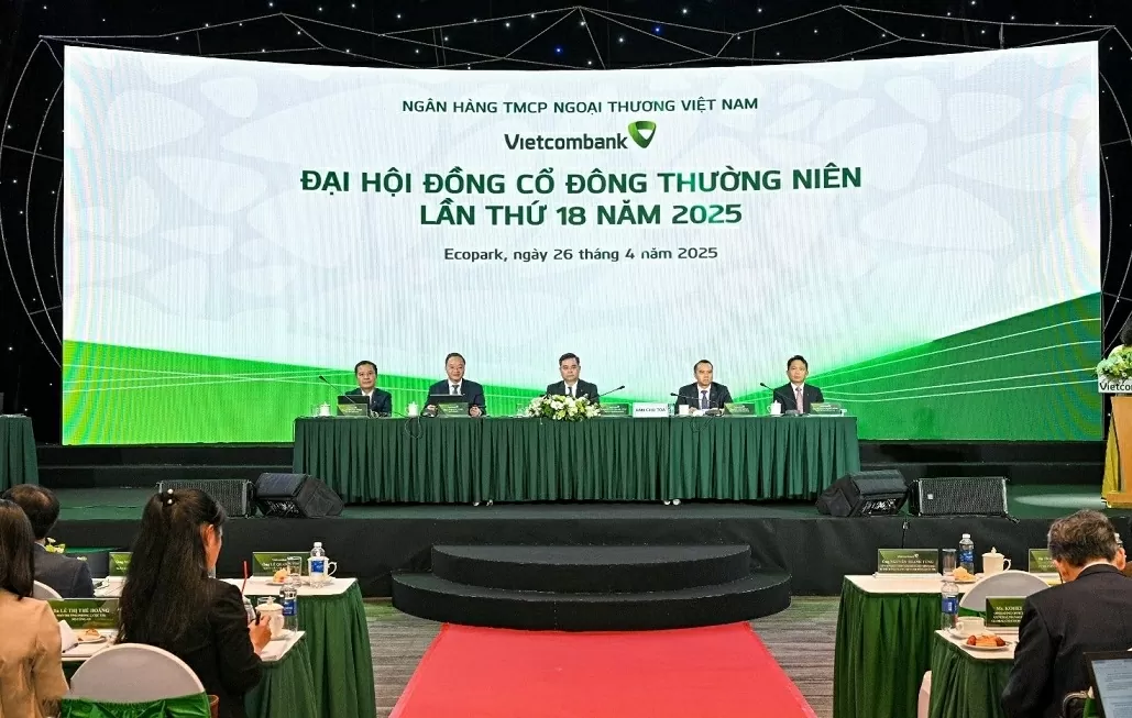 Vietcombank kiện toàn nhân sự cấp cao và phát hành hơn 543 triệu cổ phiếu riêng lẻ