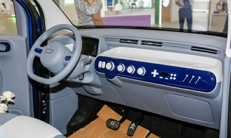 Nội thất của Xiaoma theo phong cách tối giản nhưng vẫn đủ tiện nghi