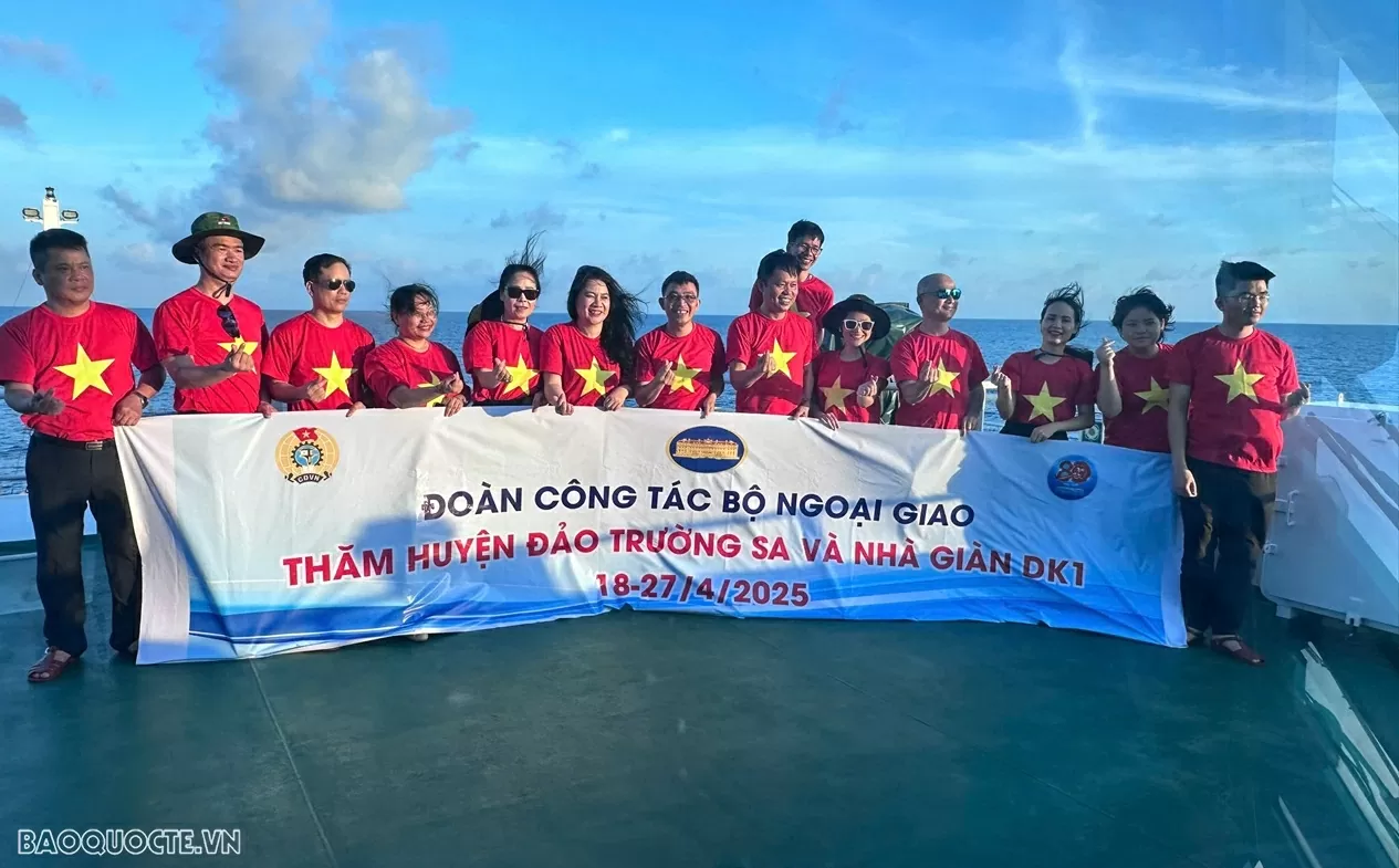 chuyến tàu Đại đoàn kết dân tộc