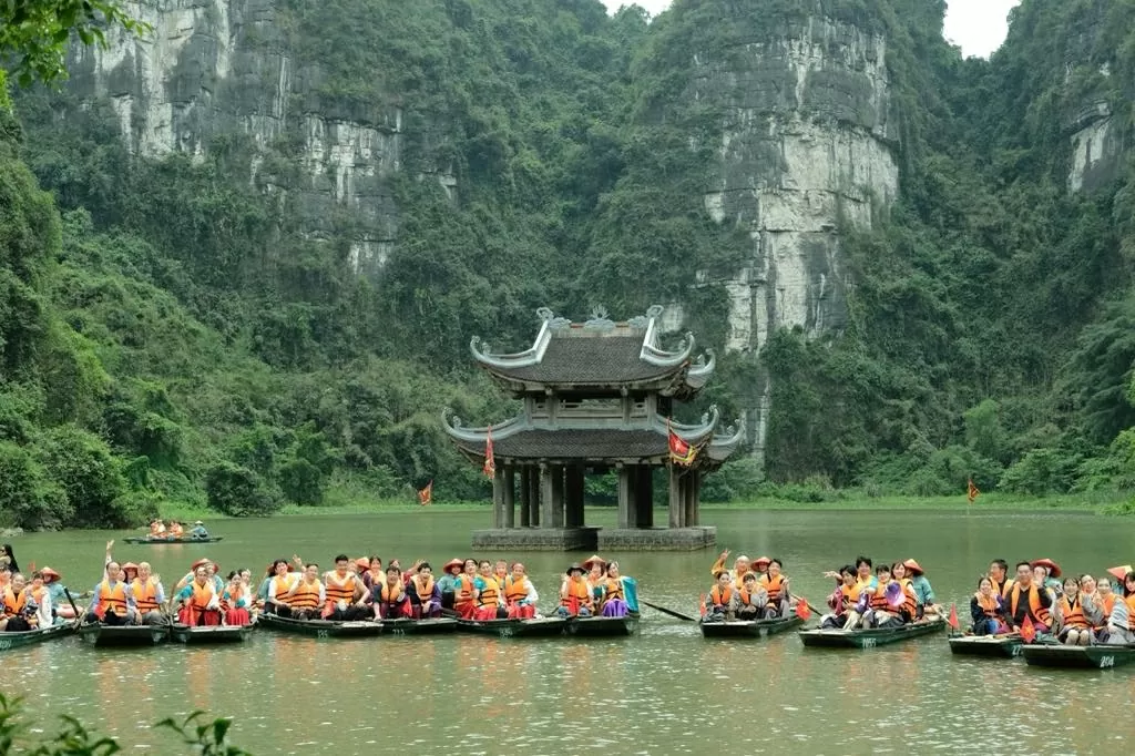 Lần đầu tiên Liên hoan Yosakoi được tổ chức ở Ninh Bình Lần đầu tiên Liên hoan Yosakoi được tổ chức ở Ninh Bình