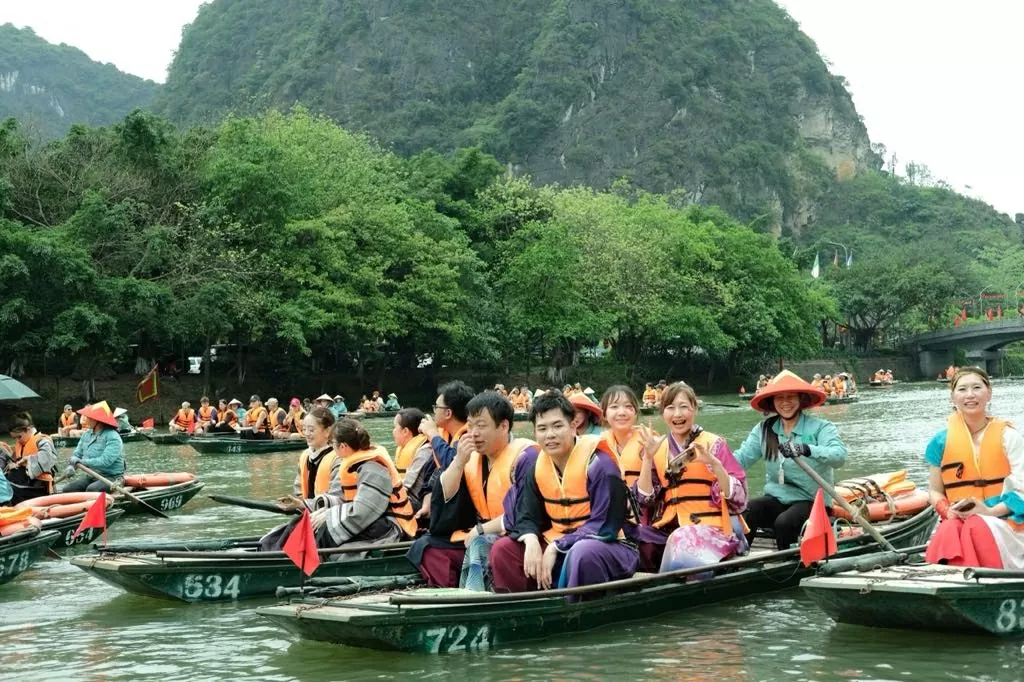 Lần đầu tiên Liên hoan Yosakoi được tổ chức ở Ninh Bình Lần đầu tiên Liên hoan Yosakoi được tổ chức ở Ninh Bình