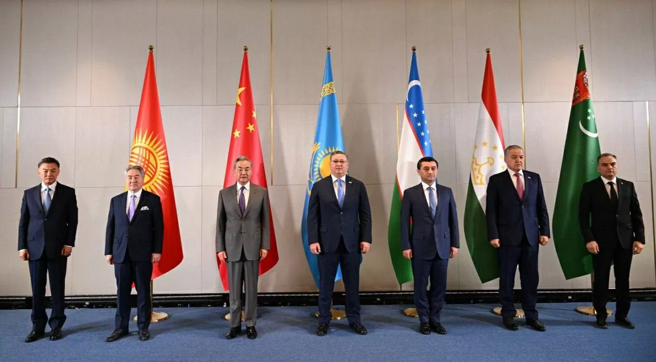 Các đại biểu tham dự Hội nghị Ngoại trưởng Trung Quốc-Trung Á tại Almaty, Kazakhstan ngày 26/4/2025. (Nguồn: Astana Times) Các đại biểu tham dự Hội nghị Ngoại trưởng Trung Quốc-Trung Á tại Almaty, Kazakhstan ngày 26/4/2025. (Nguồn: Astana Times)