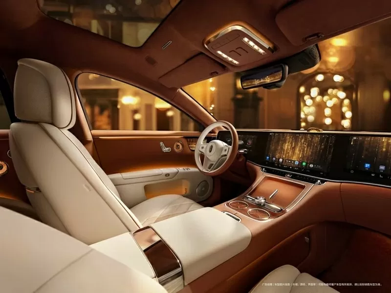 Không gian cực kỳ thanh lịch và sang trọng của mẫu Maextro S800 Không gian cực kỳ thanh lịch và sang trọng của mẫu Maextro S800