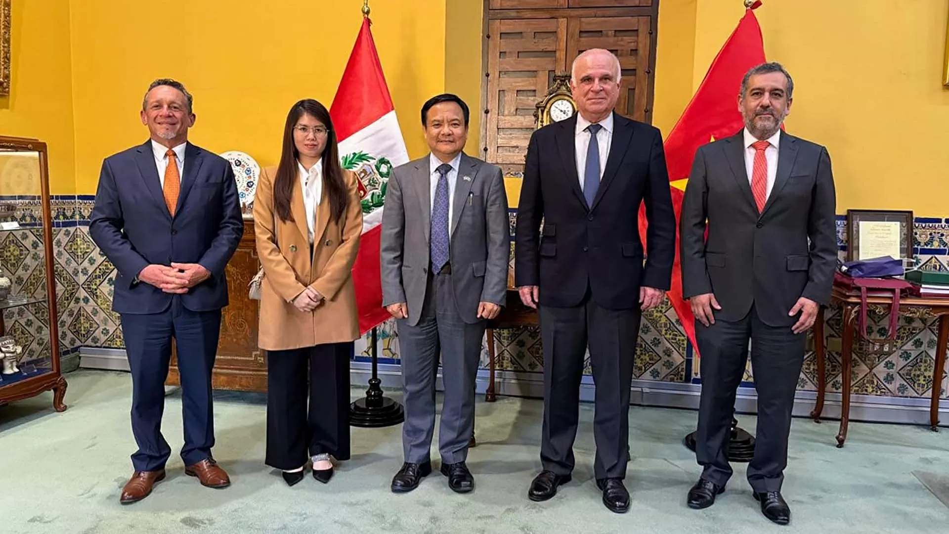 Đẩy mạnh hợp tác kinh tế, thương mại và đầu tư Việt Nam-Peru Đẩy mạnh hợp tác kinh tế, thương mại và đầu tư Việt Nam-Peru