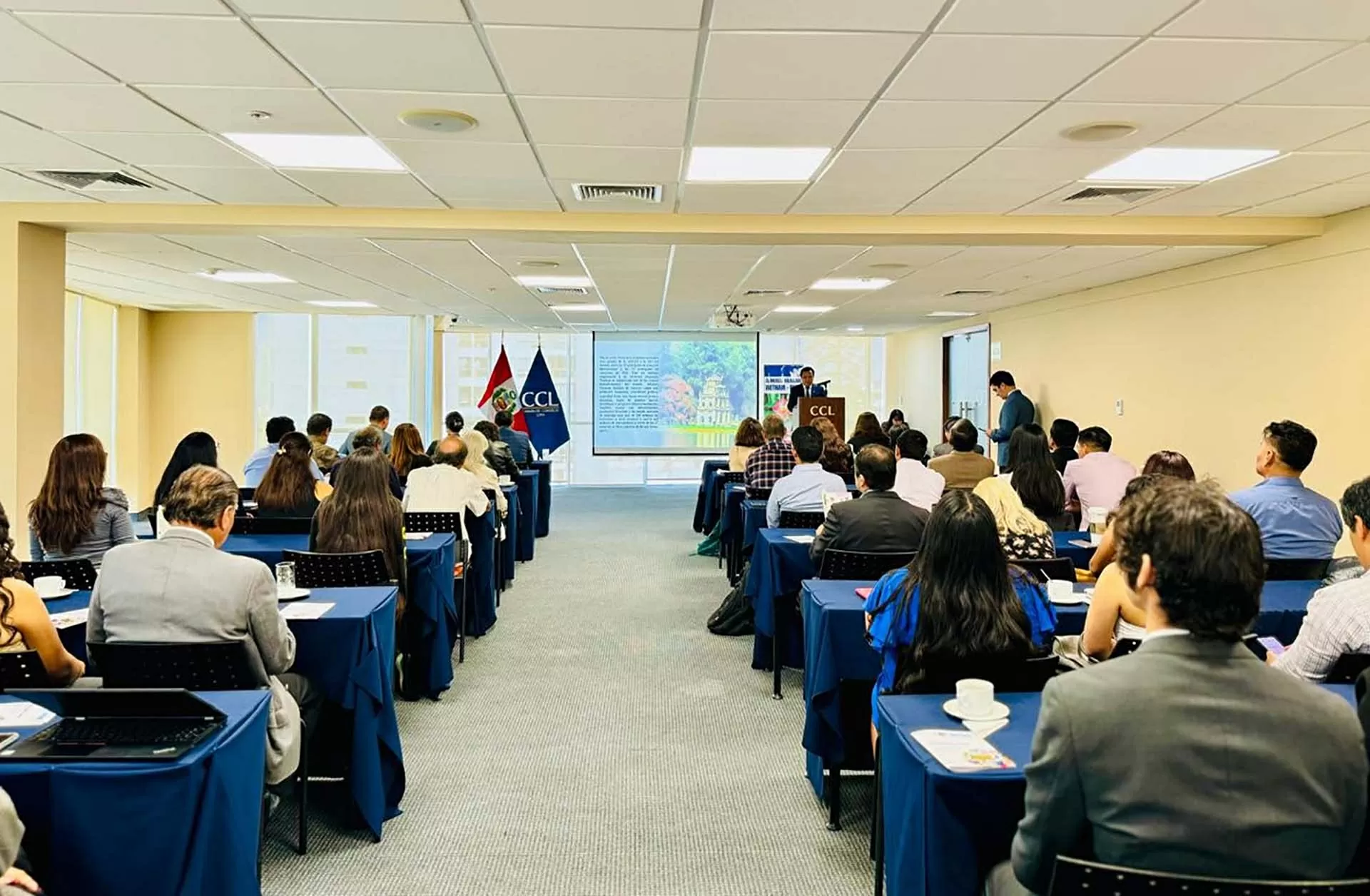 Đẩy mạnh hợp tác kinh tế, thương mại và đầu tư Việt Nam-Peru