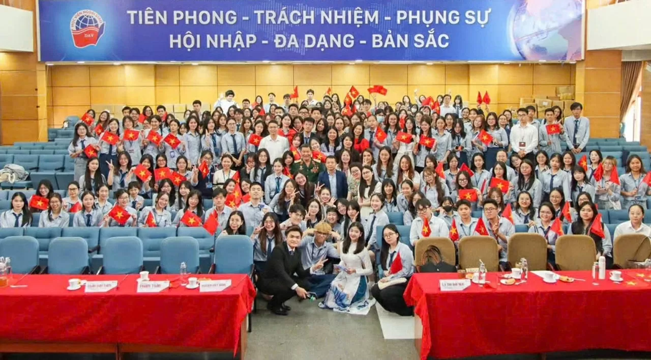 Nửa thế kỷ hòa bình: Chúng tôi sẽ viết tiếp hòa bình cho quê hương Nửa thế kỷ hòa bình: Chúng tôi sẽ viết tiếp hòa bình cho quê hương
