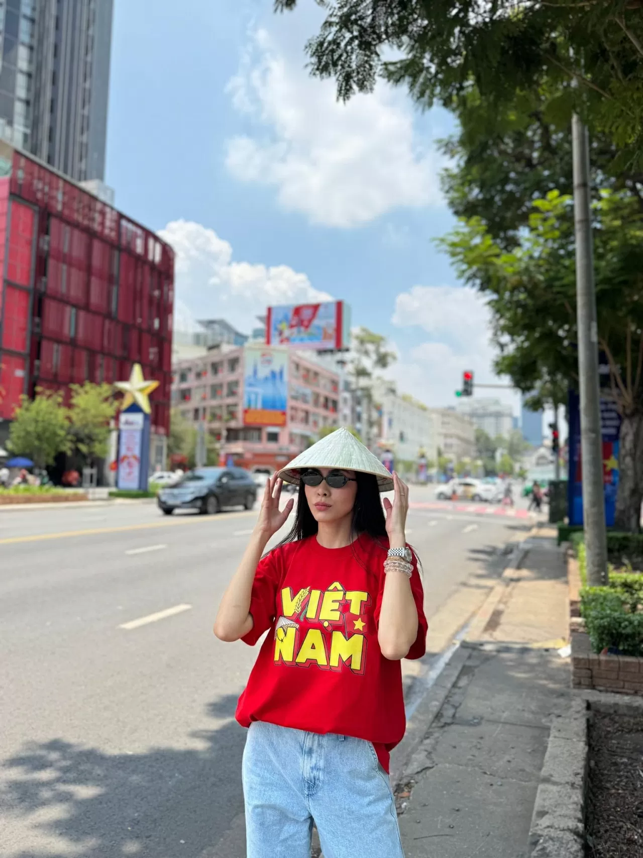 Sao Việt: