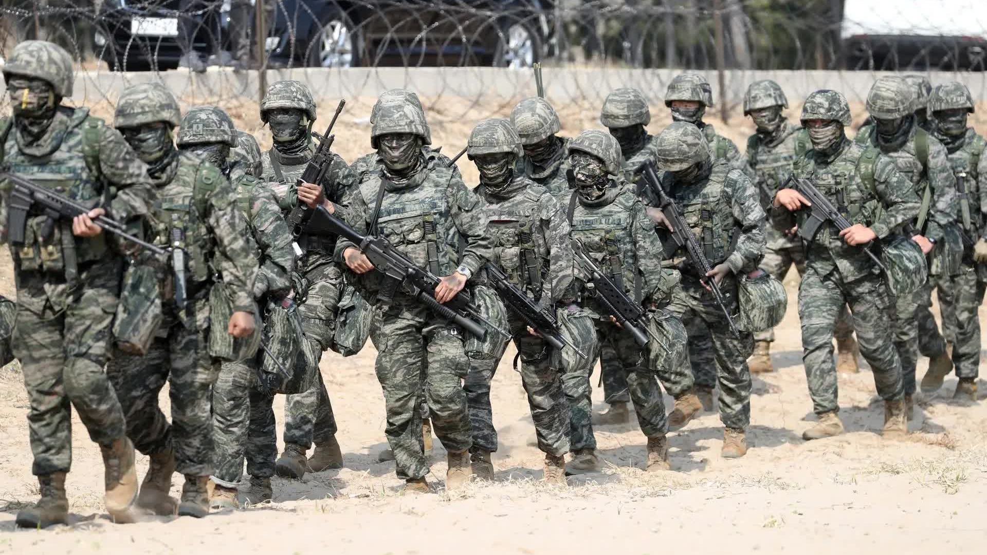 Điểm tin thế giới sáng 29/4: Triều Tiên xác nhận điều quân hỗ trợ Nga, Mexico 'không khuất phục' trước Mỹ, Ấn Độ 'tậu' 26 tiêm kích Pháp