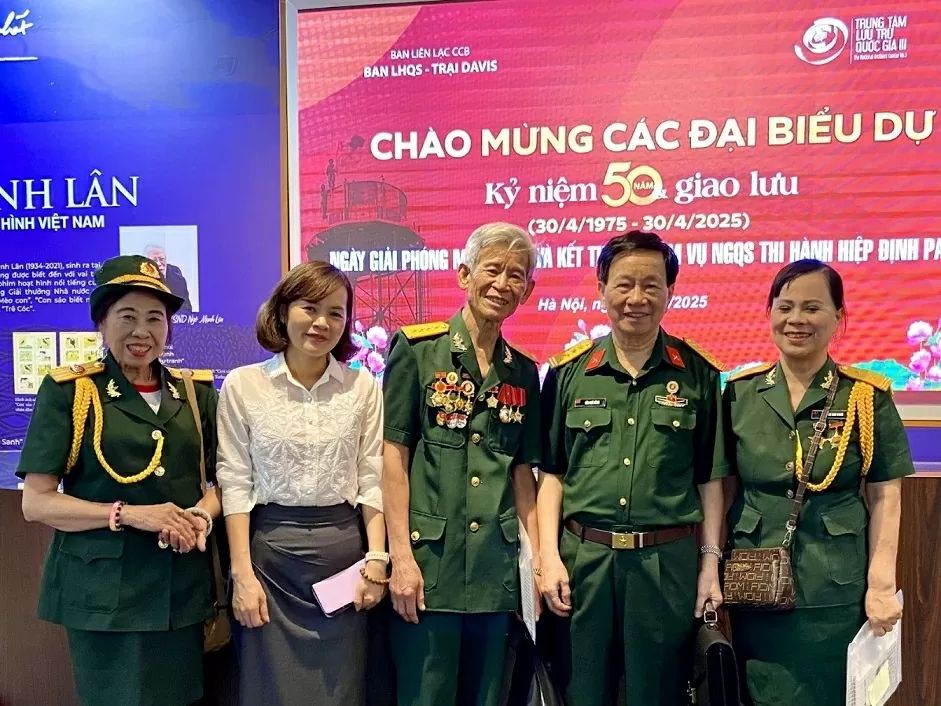 Hồi ức của chiến sĩ đầu tiên treo cờ giải phóng Hồi ức của chiến sĩ đầu tiên treo cờ giải phóng