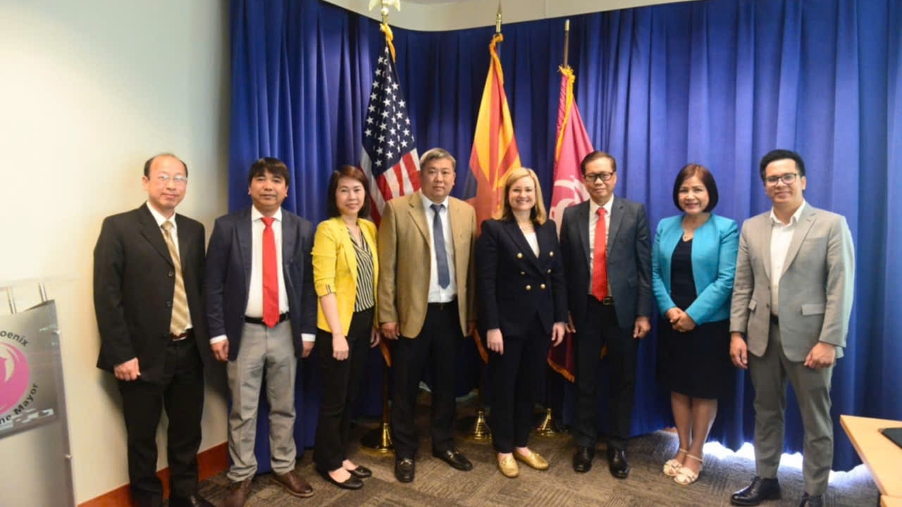 Đẩy mạnh ngoại giao kinh tế và hợp tác công nghệ giữa Việt Nam và bang Arizona