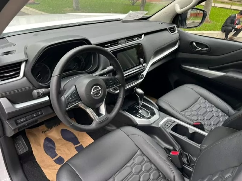 Nội thất của Nissan Navara
