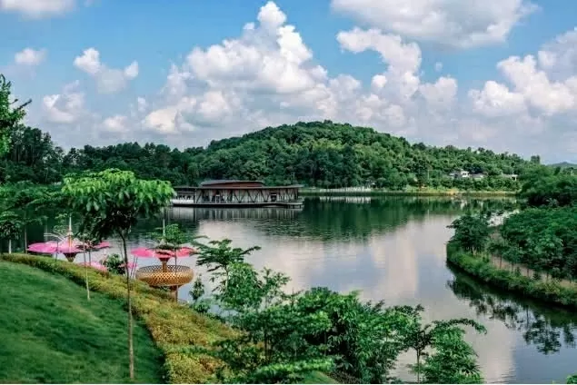 LAMORI mỗi mùa đều là một bản hoà tấu riêng biệt của đất trời