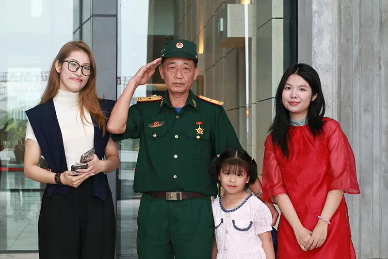 Bảo tàng Lịch sử Quân sự Việt Nam: Điểm dừng chân đặc biệt - nơi hiện thực và ký ức cùng tồn tại.