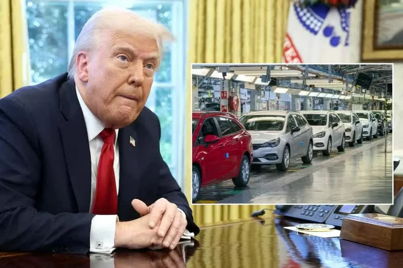 Nhân 100 ngày nắm quyền, Tổng thống Trump tặng ngành nhập khẩu ô tô và phụ tùng 'món quà giảm nhẹ thuế quan' Nhân 100 ngày nắm quyền, Tổng thống Trump tặng ngành nhập khẩu ô tô và phụ tùng 'món quà giảm nhẹ thuế quan'