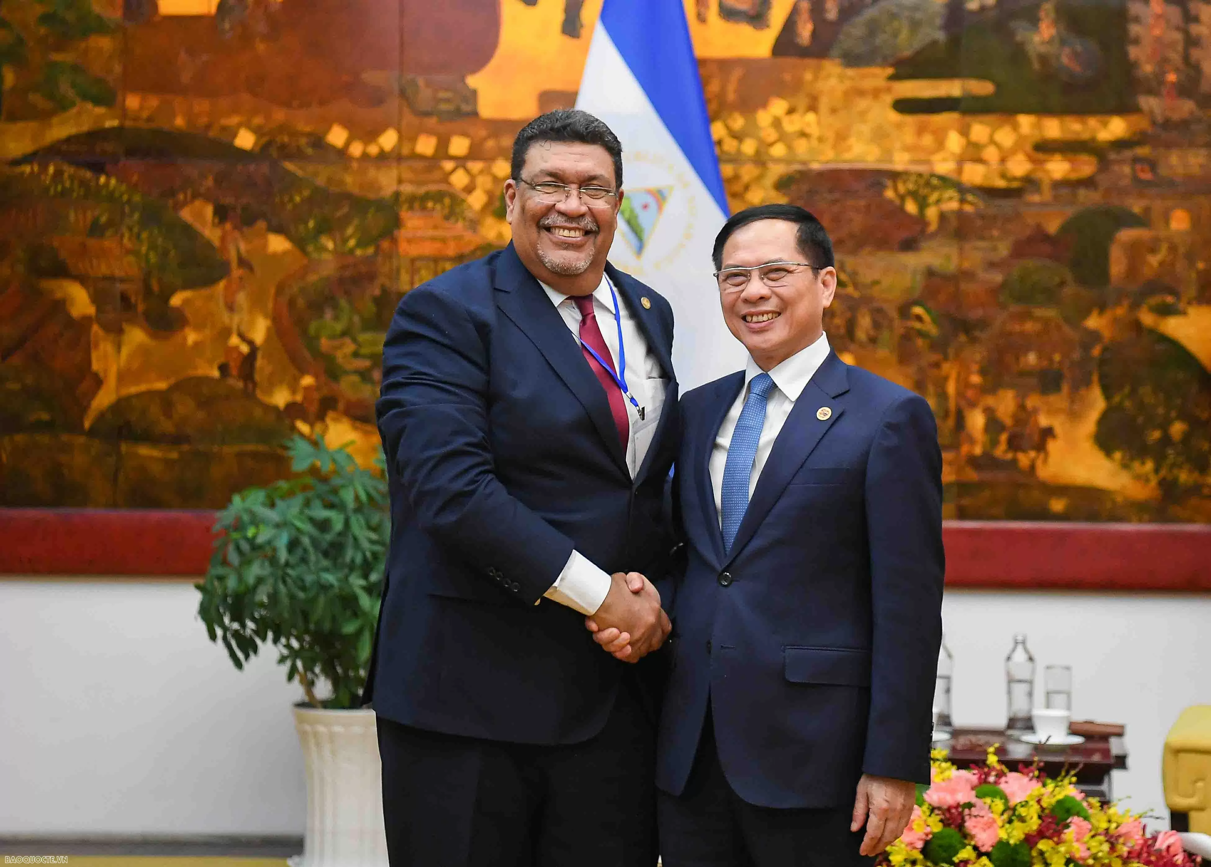 Phó Thủ tướng Chính phủ, Bộ trưởng Ngoại giao Bùi Thanh Sơn tiếp  Bộ trưởng Ngoại giao Nicaragua, ngày 30/4/2025. (Ảnh: Nguyễn Hồng)