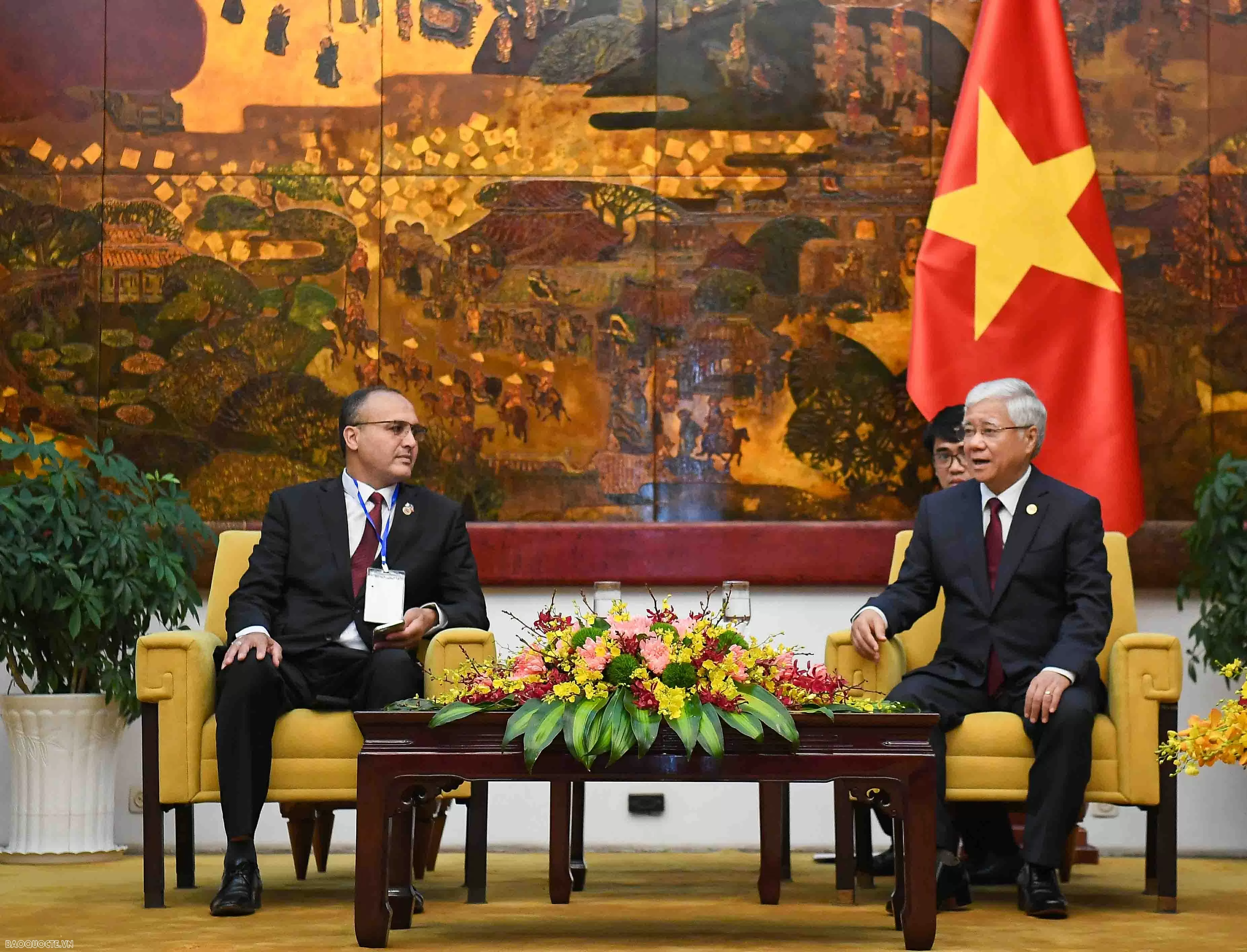 Chủ tịch Ủy ban Trung ương Mặt trận Tổ quốc Việt Nam tiếp đoàn Đảng Mặt trận Giải phóng Dân tộc (FLN) Algeria