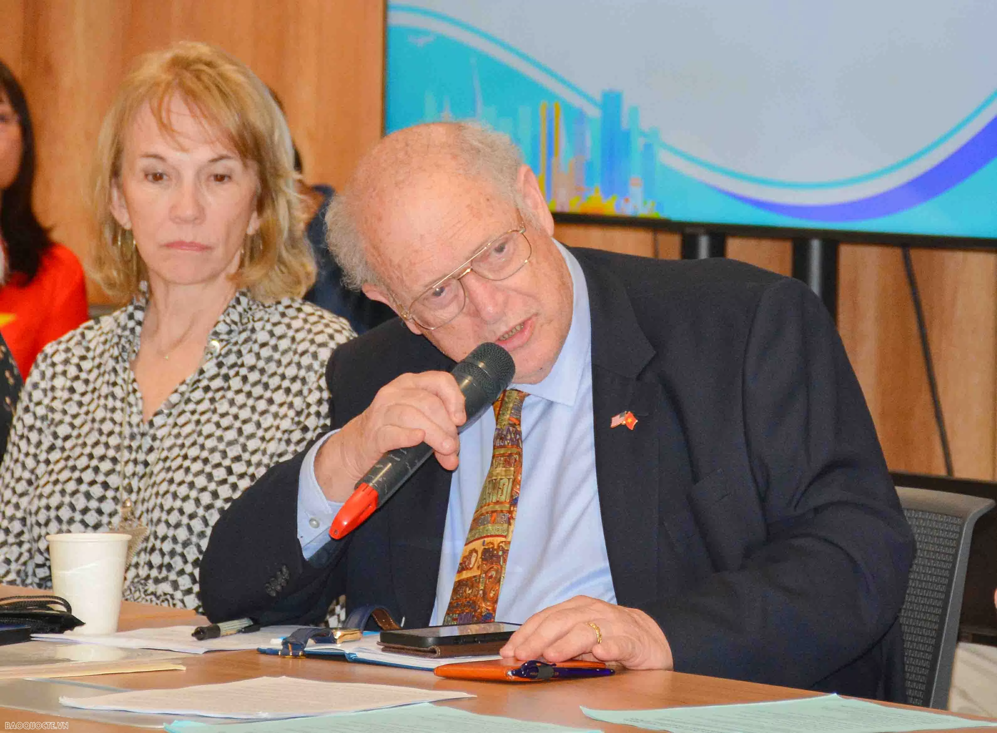 Bạn bè quốc tế: Câu chuyện của Việt Nam đã không kết thúc vào năm 1975