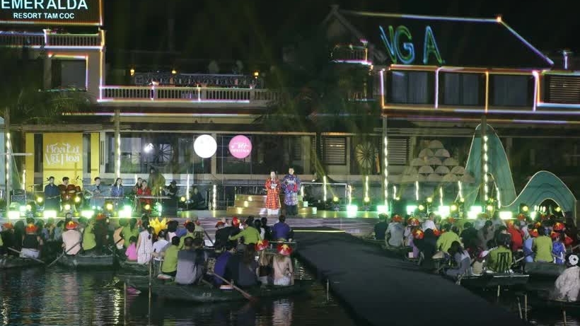 'Gấm vóc Hoa Lư' – tái hiện cổ phục Việt trong không gian di sản