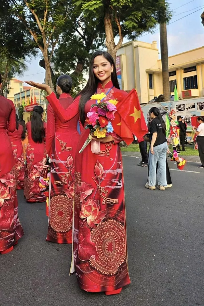 Sao Việt