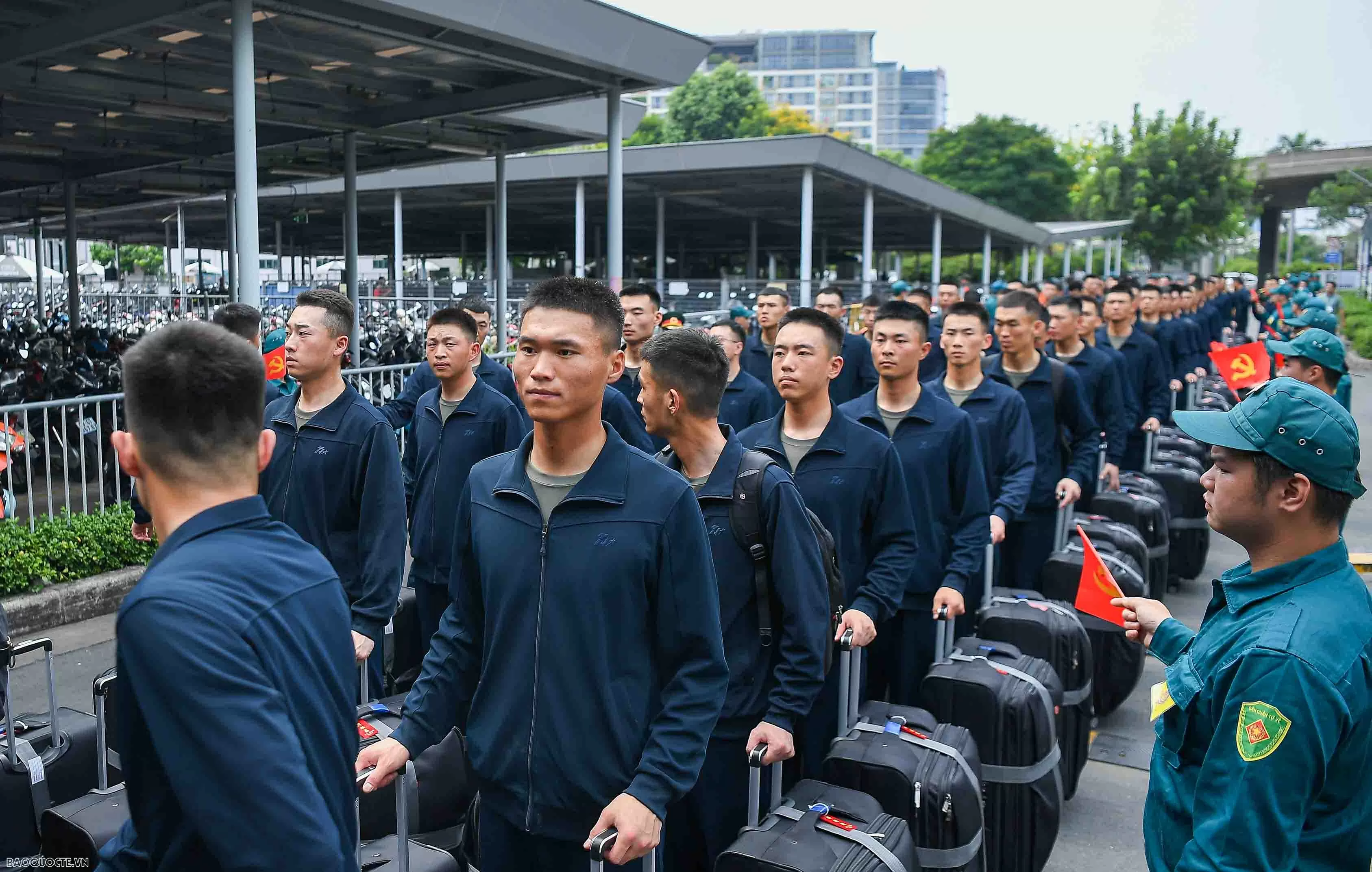 Việt Nam tiễn các đoàn Quân đội Trung Quốc, Lào, Campuchia về nước Việt Nam tiễn các đoàn Quân đội Trung Quốc, Lào, Campuchia hoàn thành nhiệm vụ diễu binh về nước