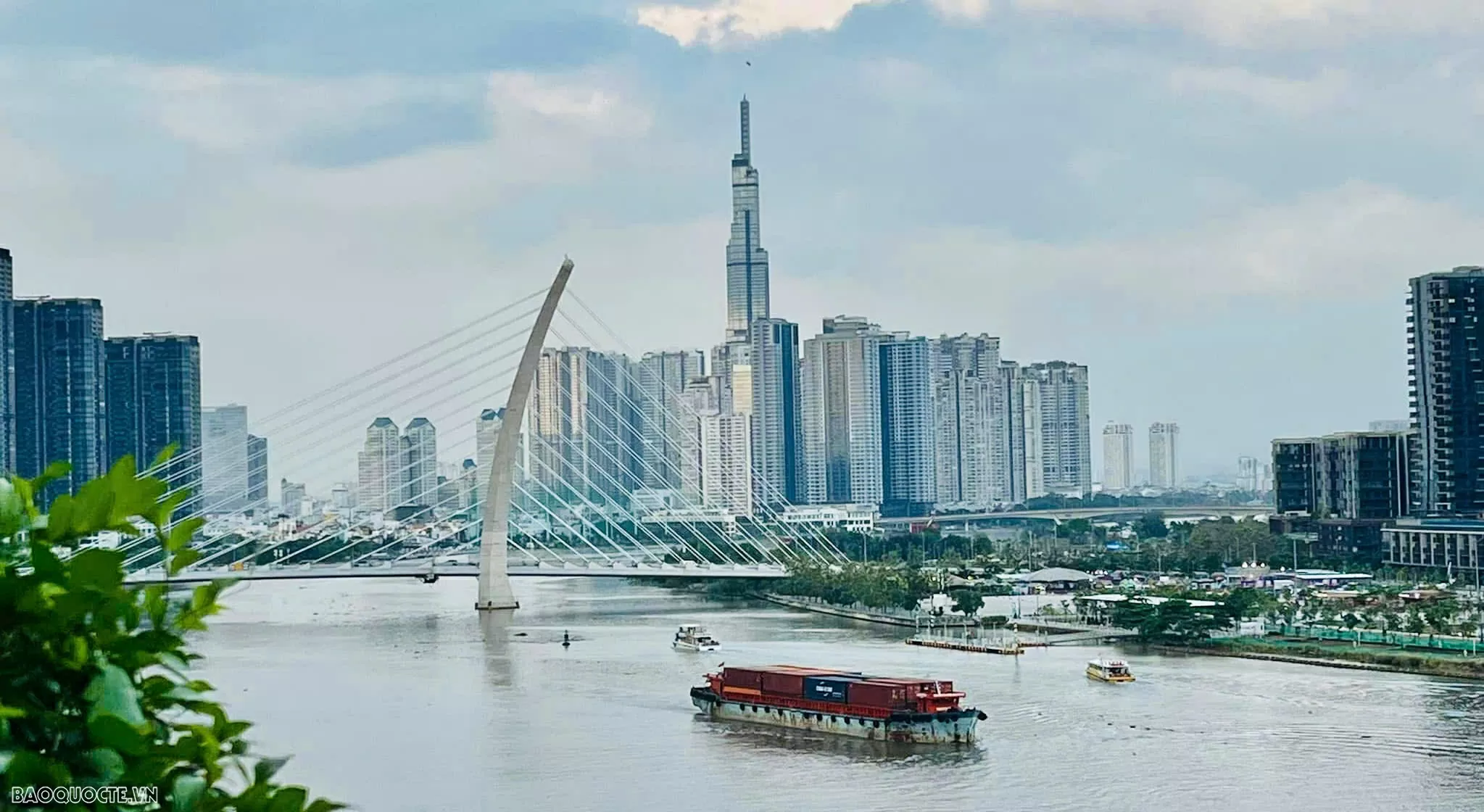 Kinh tế Việt Nam năm 2025: Đột phá sau thử thách Kinh tế Việt Nam năm 2025: Đột phá sau thử thách