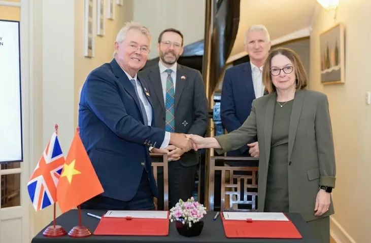 Lần đầu tiên Việt Nam có trường đại học trở thành đối tác quốc tế của Đại học London Lần đầu tiên Việt Nam có trường đại học trở thành đối tác quốc tế của Đại học London