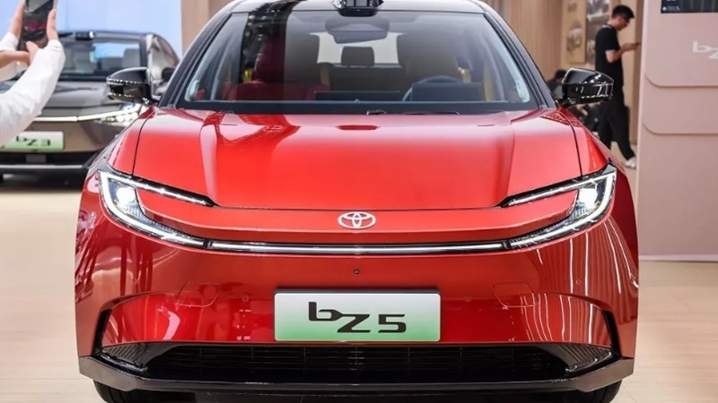 Cận cảnh SUV điện Toyota bZ5 ra mắt tại Trung Quốc, giá từ 455 triệu đồng