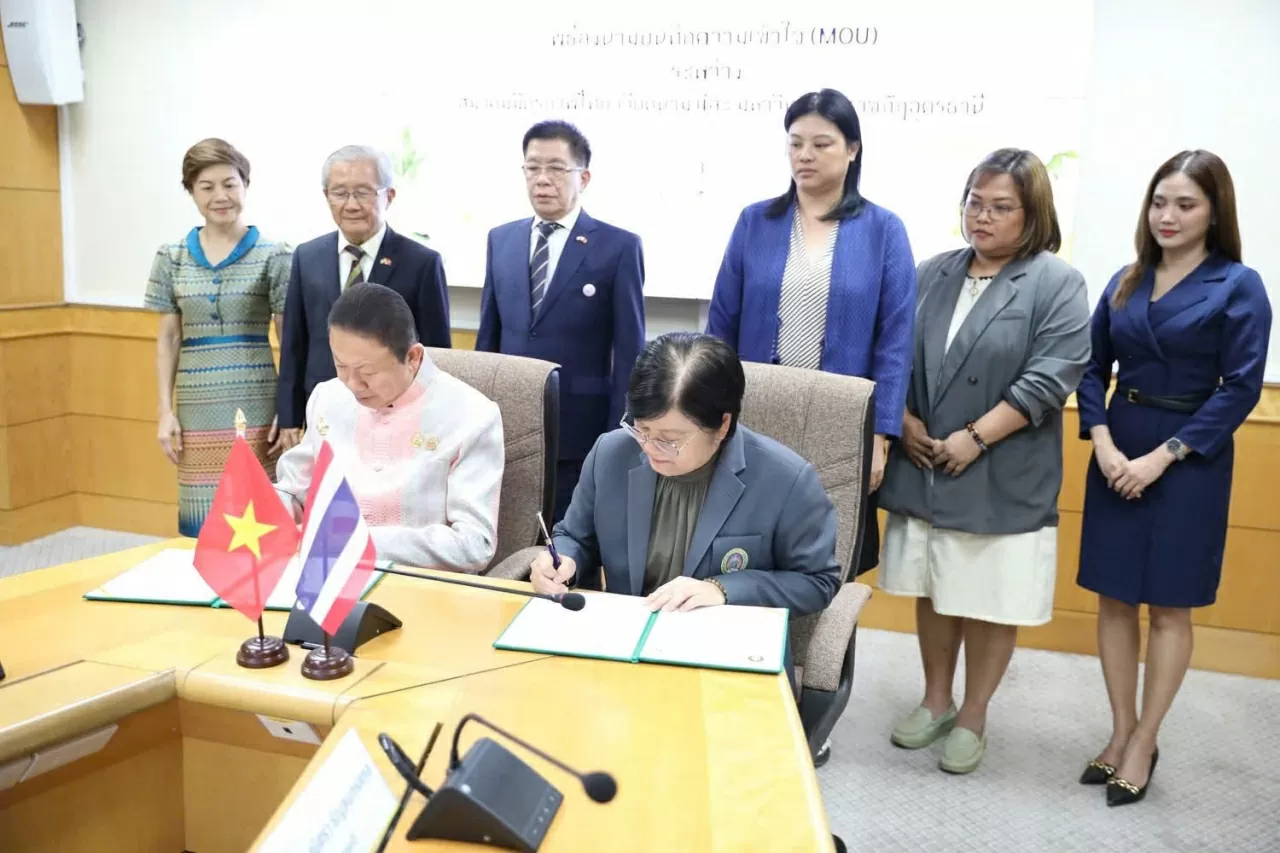 Lễ ký kết hợp tác với Hội hữu nghị Thái Lan - Việt Nam