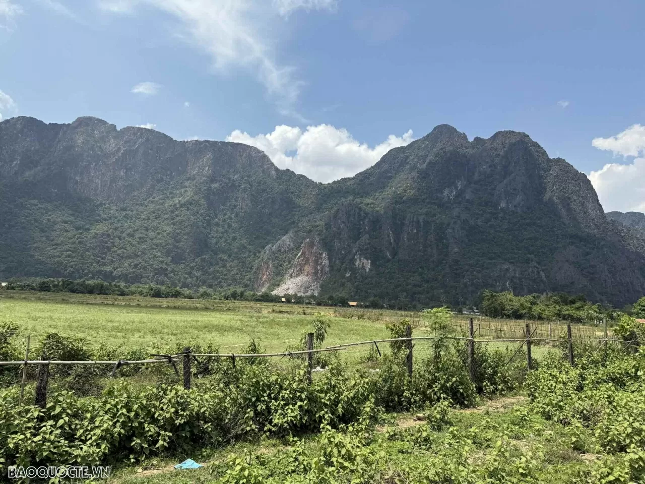 Vang Vieng (Lào): Bức tranh đồng quê sống động của đất nước triệu voi Vang Vieng (Lào): Bức tranh đồng quê sống động của đất nước triệu voi