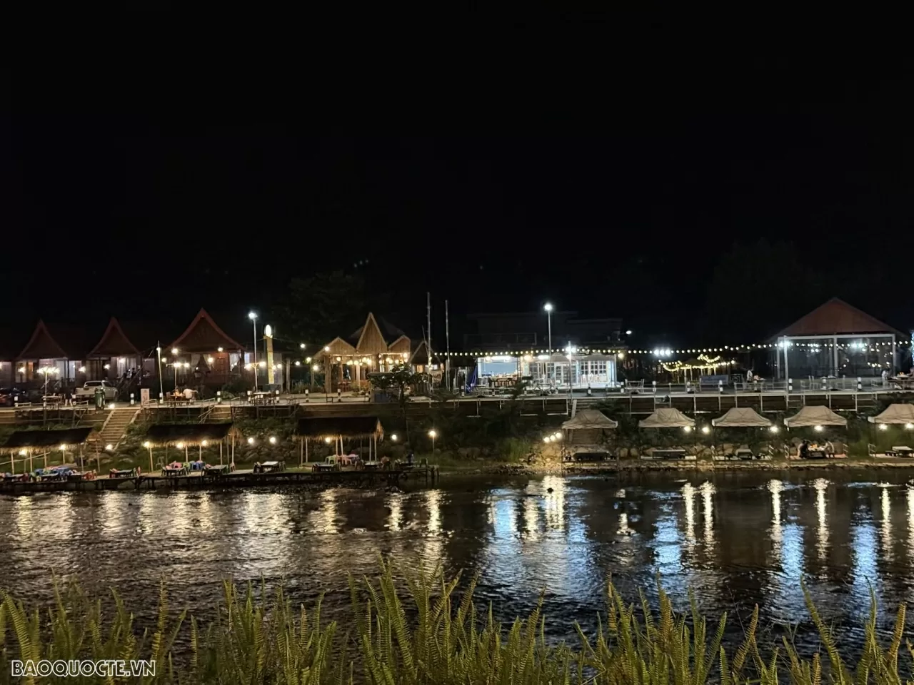 Vang Vieng (Lào): Bức tranh đồng quê sống động của đất nước triệu voi Vang Vieng (Lào): Bức tranh đồng quê sống động của đất nước triệu voi