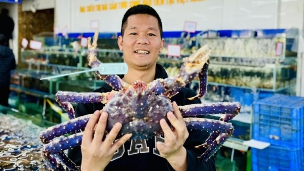 Từ chàng trai lơ xe trong chợ cá đến ông chủ hệ thống hải sản nức tiếng miền Bắc