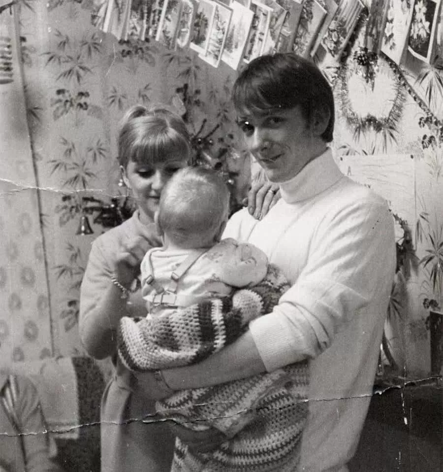 Becks khoe loạt ảnh ngày thơ ấu nhân dịp sinh nhật tuổi 50