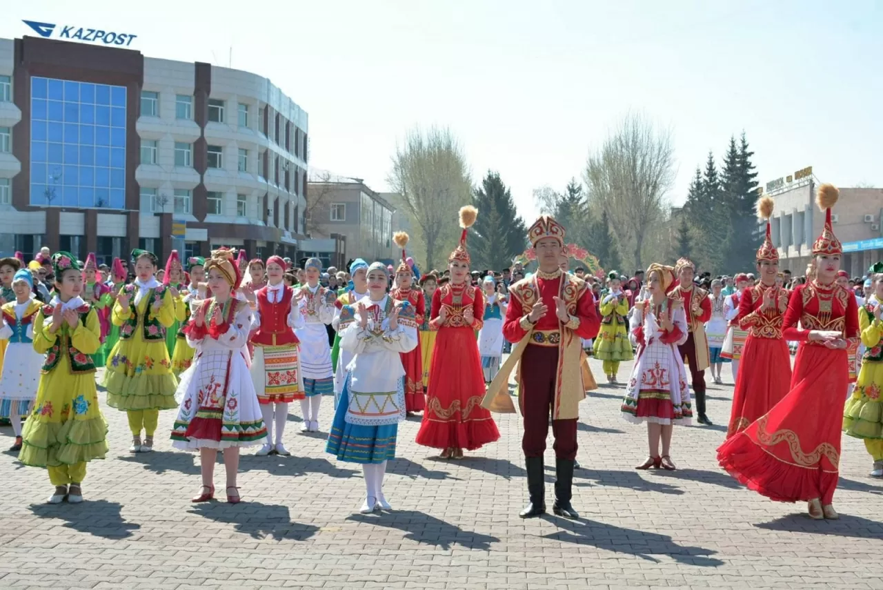 Kazakhstan kỷ niệm Ngày Thống nhất: Một quốc gia, nhiều nền văn hóa Kazakhstan kỷ niệm Ngày Thống nhất: Một quốc gia, nhiều nền văn hóa