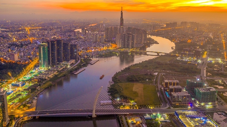 tp ho chi minh don trai ngot tu hanh trinh day quyet tam