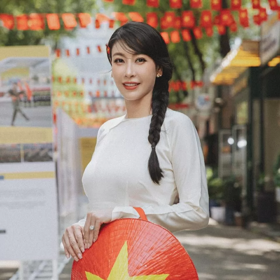 Hoa hậu Hà Kiều Anh
