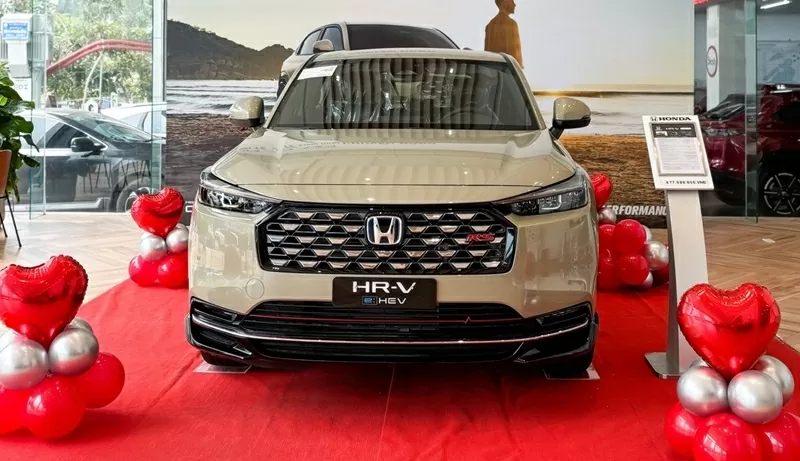 Honda HR-V 2025 giảm giá từ 20-30 triệu đồng dù mới ra mắt tháng trước