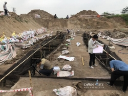 Bắc Ninh bảo tồn và phát huy di tích thuyền cổ duy nhất nằm trên dòng sông Dâu