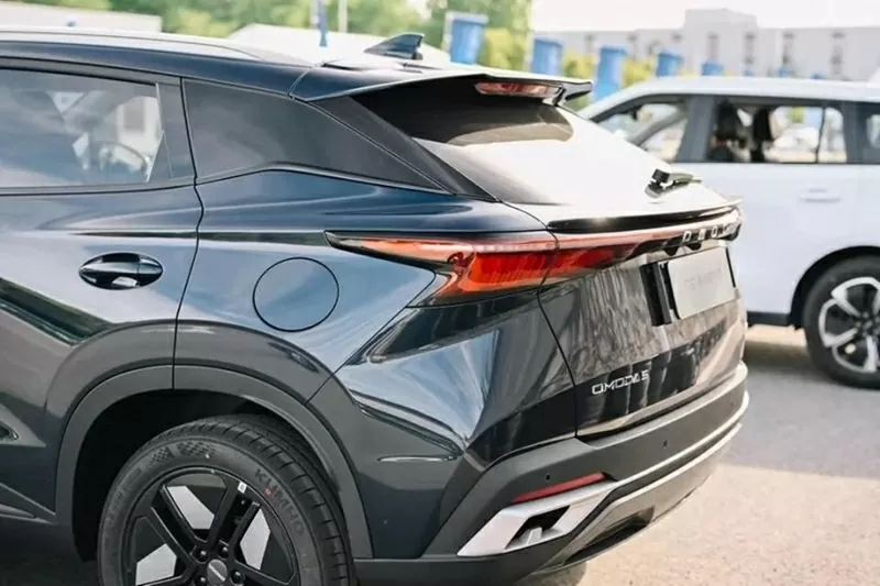 Giá xe Omoda C5 HEV cũng chưa được công bố
