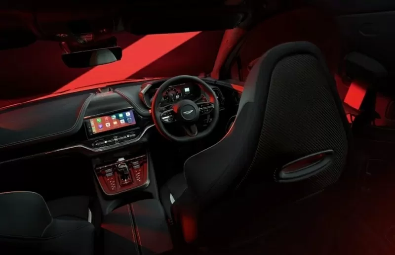 Nội thất của Aston Martin DBX S