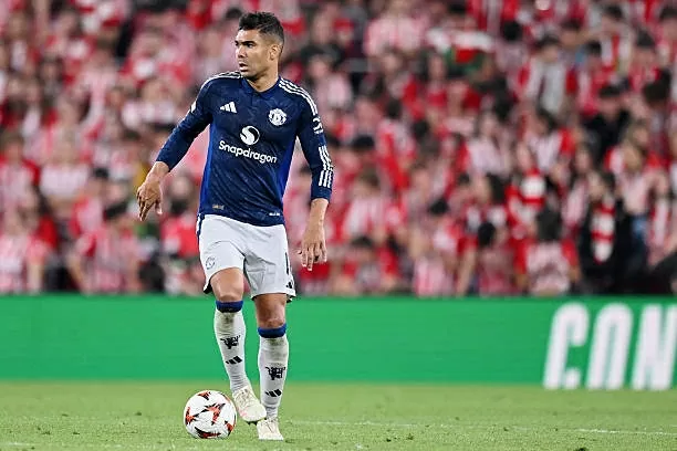 Man Utd sắp 'đau đầu' với Casemiro Man Utd sắp 'đau đầu' với Casemiro