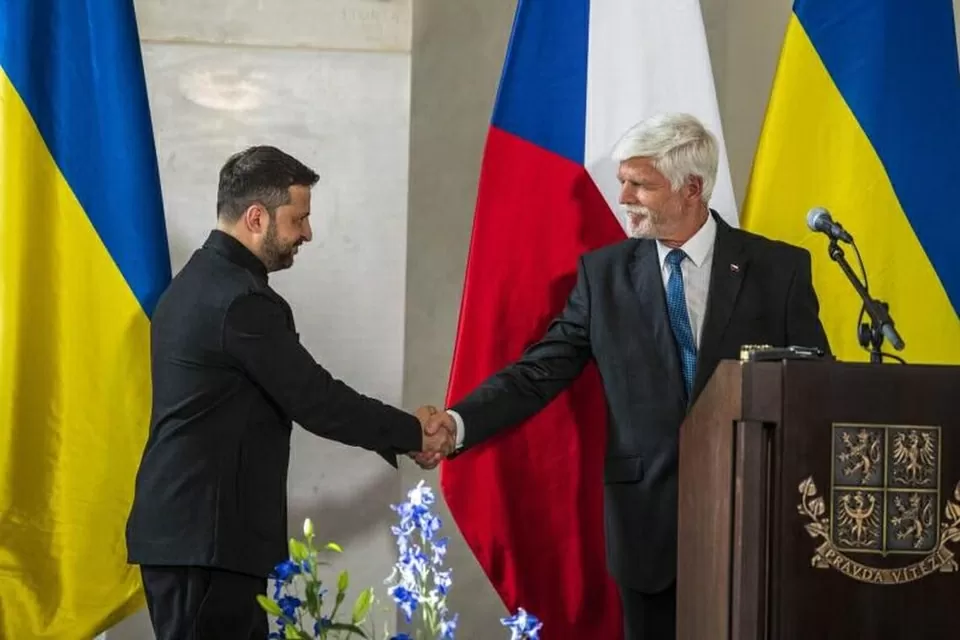 Kêu gọi đồng minh làm 3 điều để 'tăng áp' lên Nga, Tổng thống Ukraine khẳng định về lệnh ngừng bắn