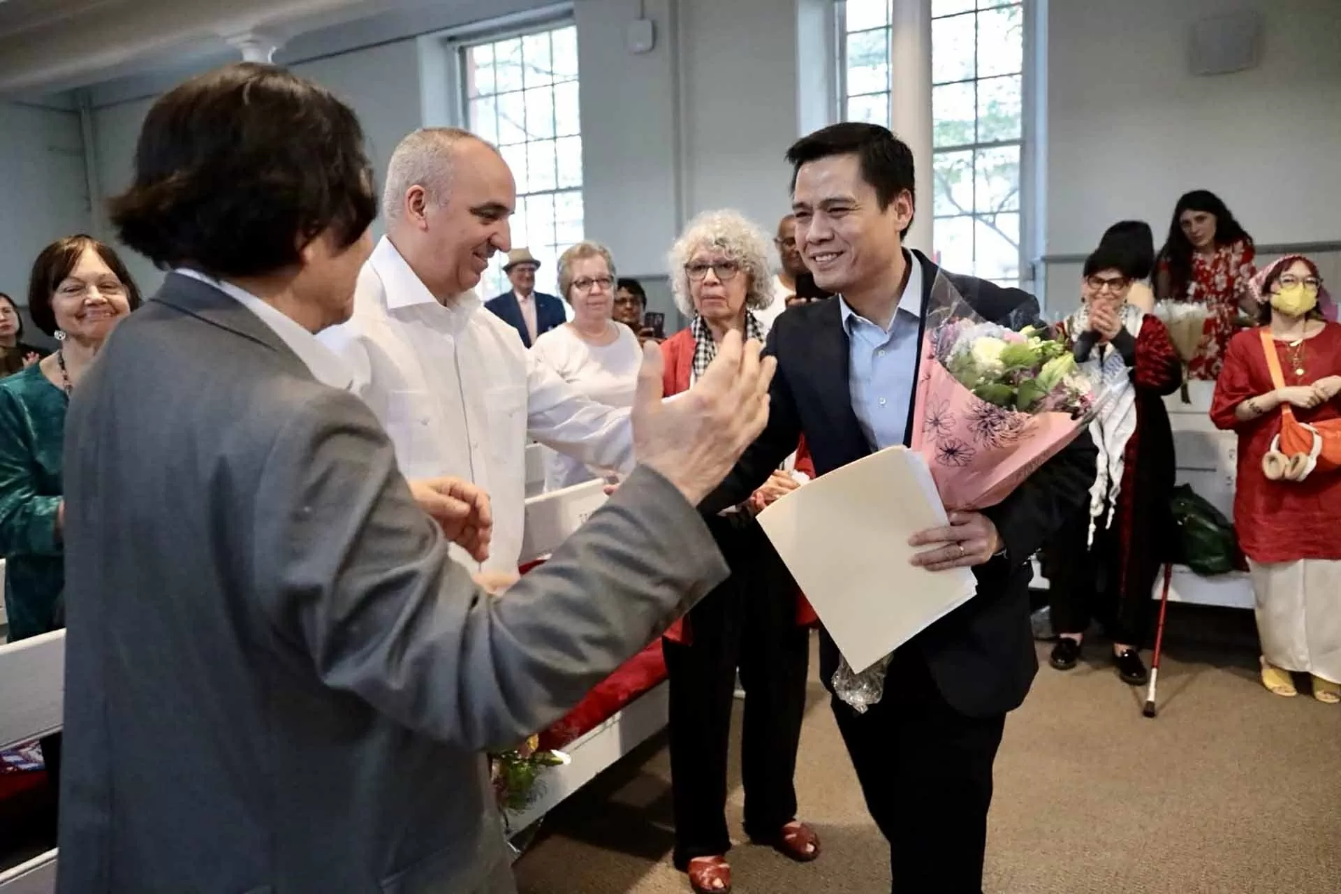 Bạn bè Hoa Kỳ và quốc tế ở thành phố New York kỷ niệm 50 năm ‘Hòa bình và tiến bộ xã hội tại Việt Nam’ Bạn bè Hoa Kỳ và quốc tế ở thành phố New York kỷ niệm 50 năm ‘Hòa bình và tiến bộ xã hội tại Việt Nam’