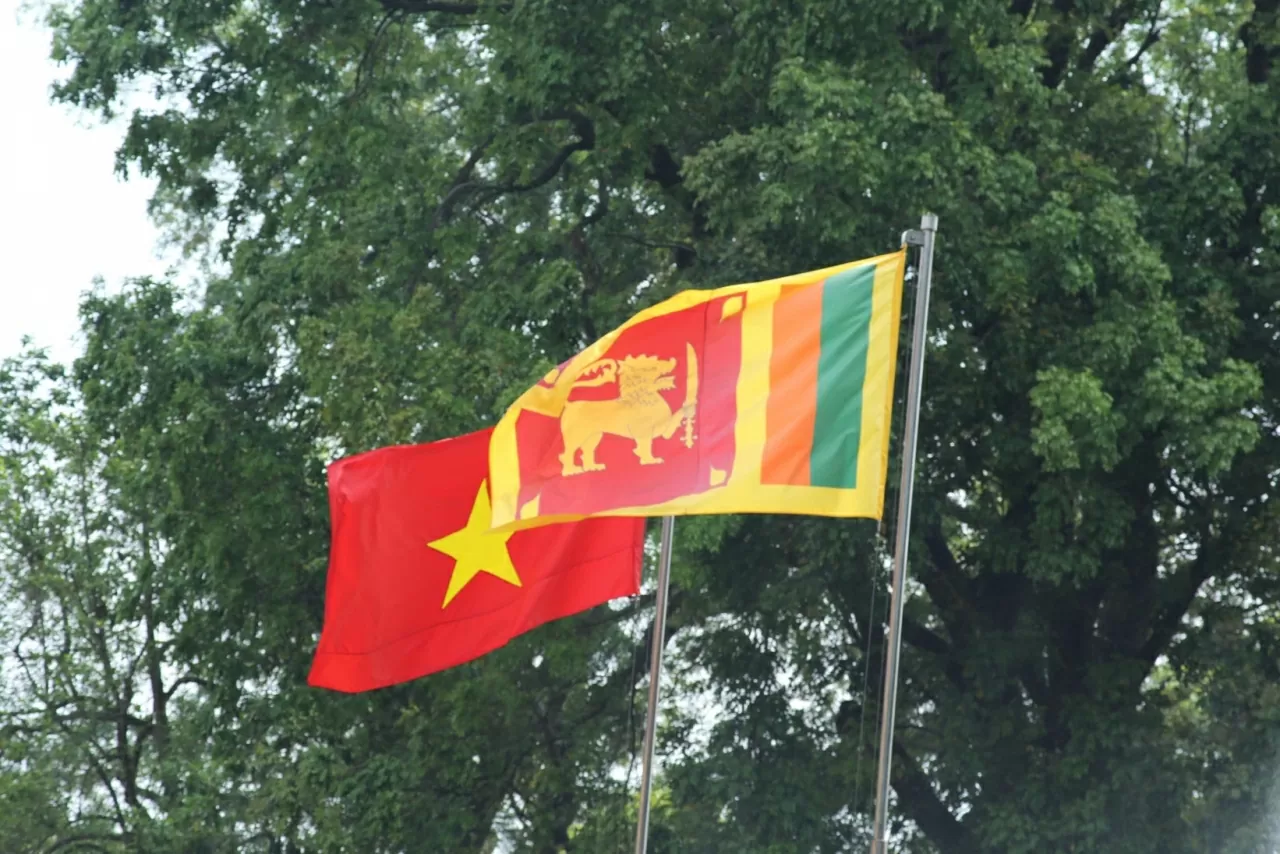 Chuyến thăm của Tổng thống Anura Kumara Dissanayaka là chuyến thăm Việt Nam đầu tiên trong vòng 16 năm qua kể từ năm 2009 của một nguyên thủ quốc gia Sri Lanka. (Ảnh: Thành Long) Chuyến thăm của Tổng thống Anura Kumara Dissanayaka là chuyến thăm Việt Nam đầu tiên trong vòng 16 năm qua kể từ năm 2009 của một nguyên thủ quốc gia Sri Lanka. (Ảnh: Thành Long)