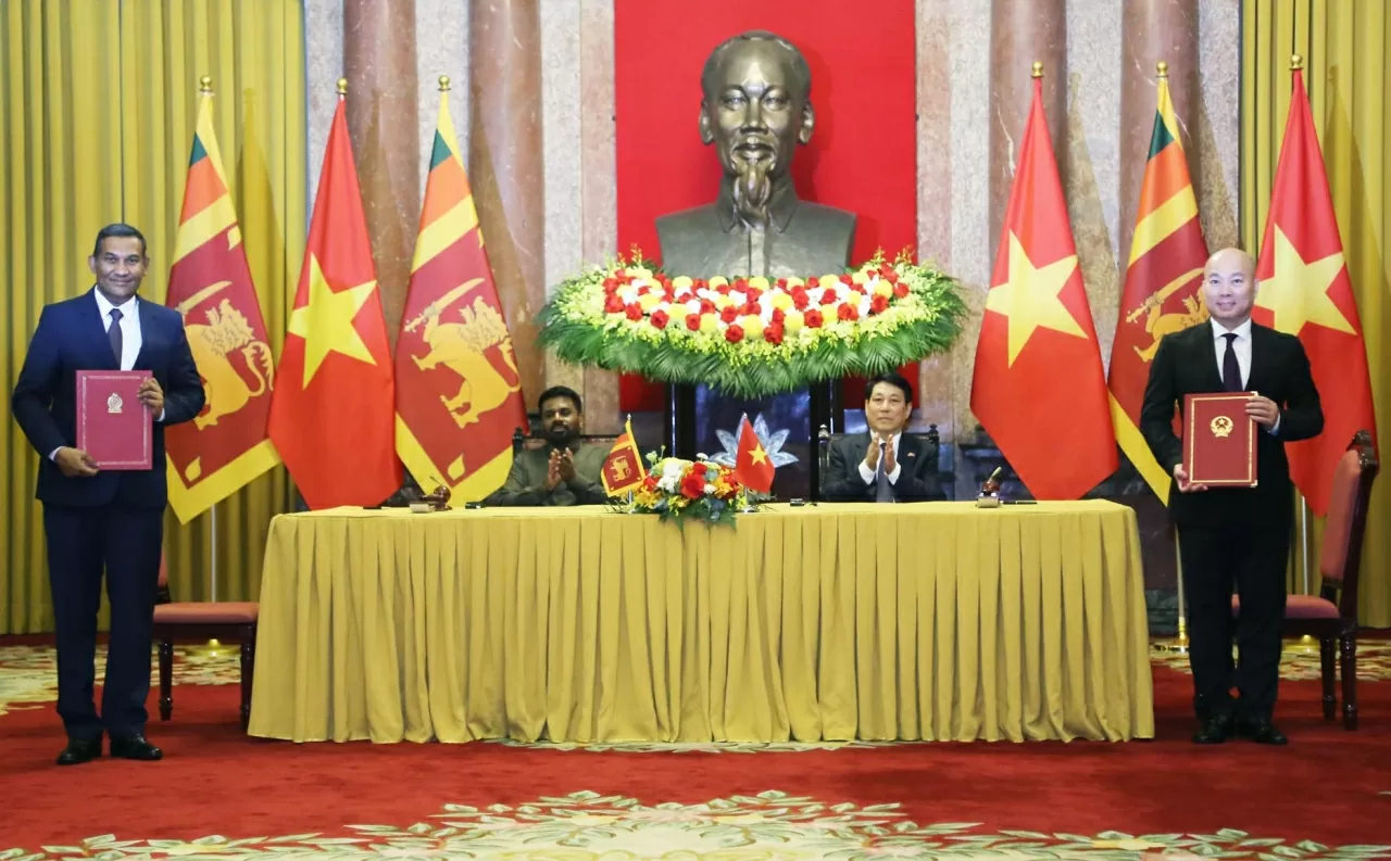 Chủ tịch nước Lương Cường hội đàm với Tổng thống Sri Lanka