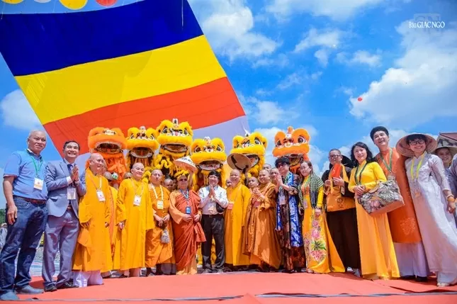 Lễ thượng Đại kỳ tại Đại lễ Vesak Liên hợp quốc 2025 Lễ thượng Đại kỳ tại Đại lễ Vesak Liên hợp quốc 2025