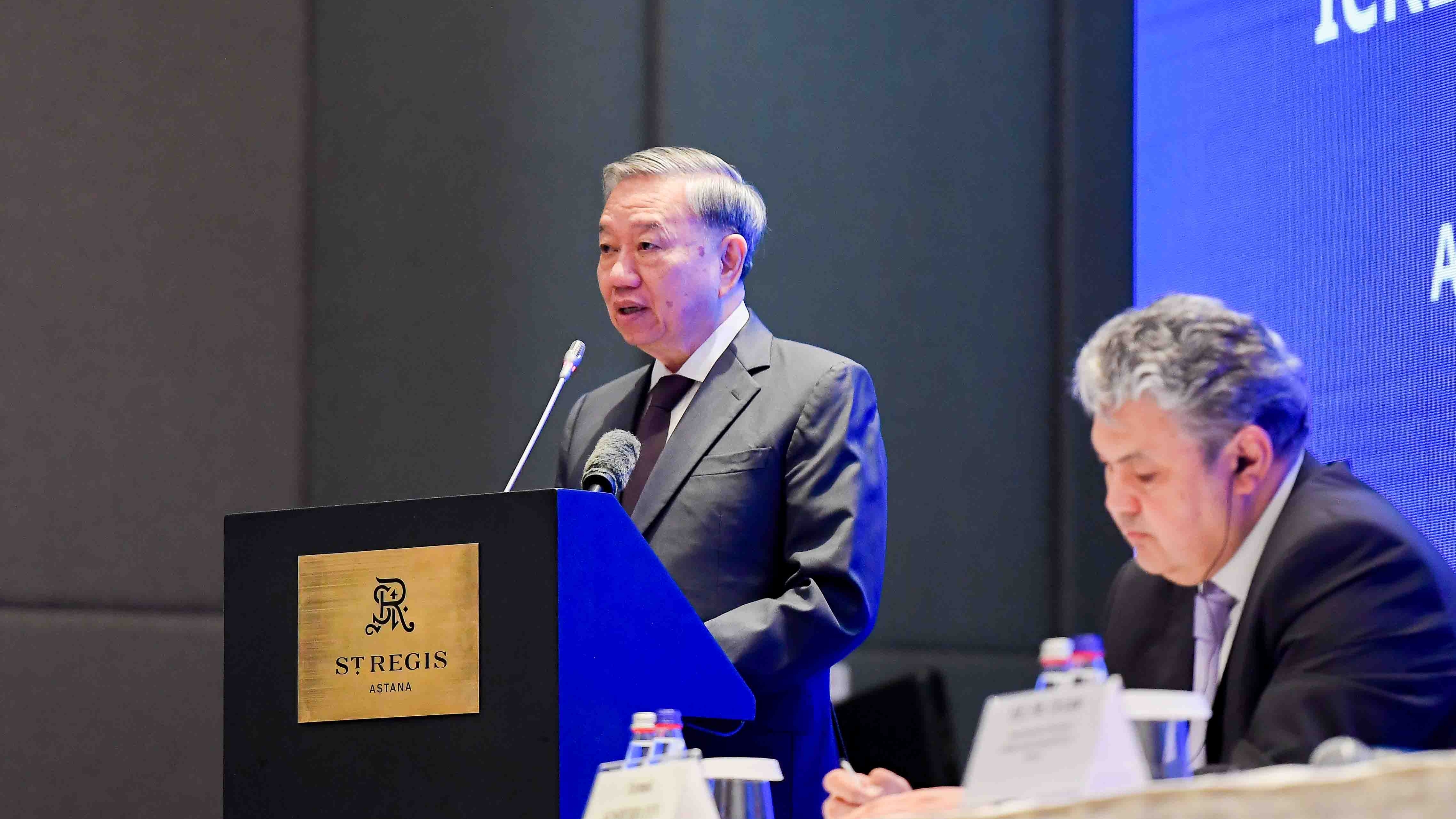 Tổng Bí thư Tô Lâm: Doanh nghiệp Việt Nam-Kazakhstan cần xây dựng các chuỗi giá trị, kết nối giữa hai nước và thị trường toàn cầu