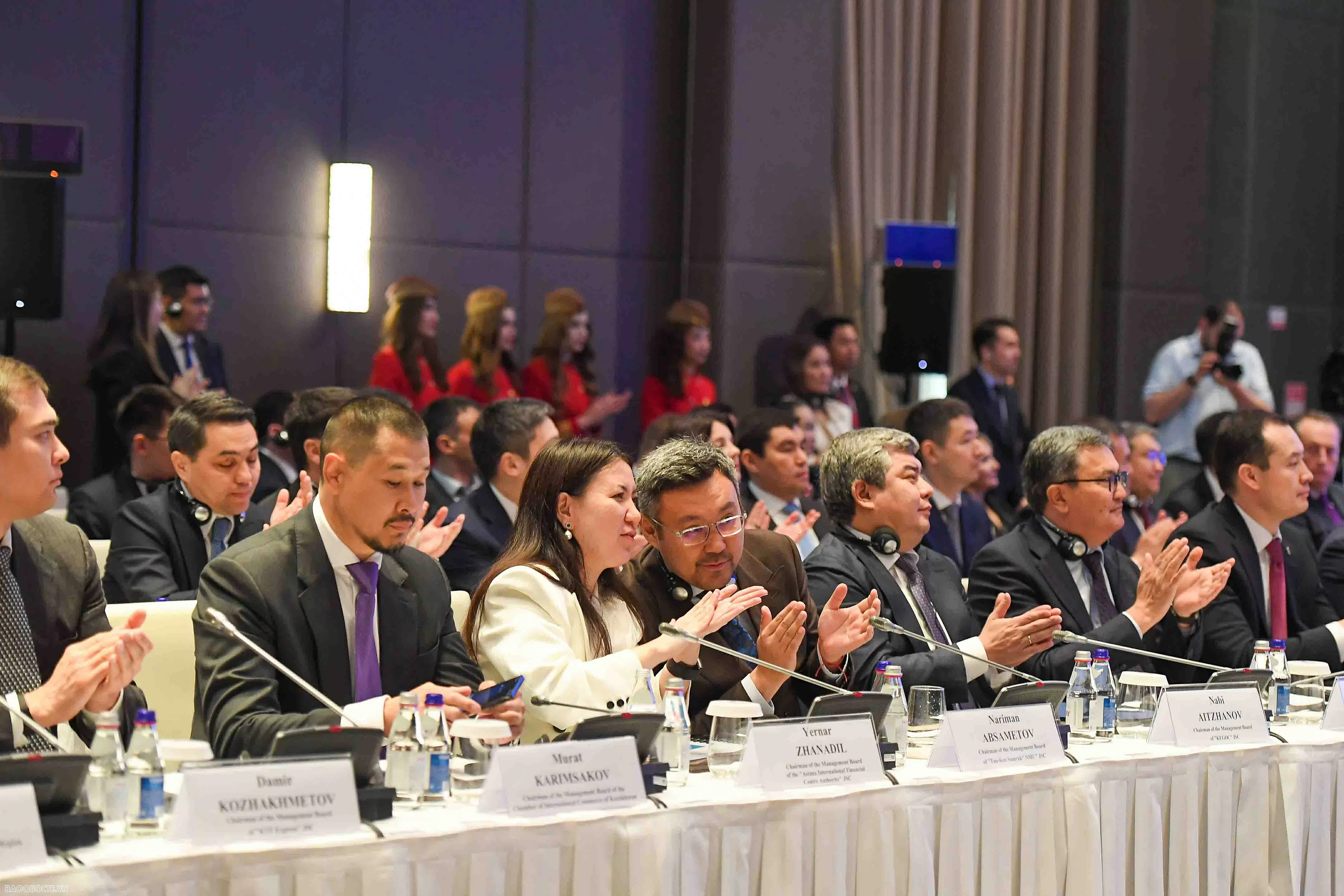 Toạ đàm bàn tròn doanh nghiệp Việt Nam-Kazakhstan Toạ đàm bàn tròn doanh nghiệp Việt Nam-Kazakhstan